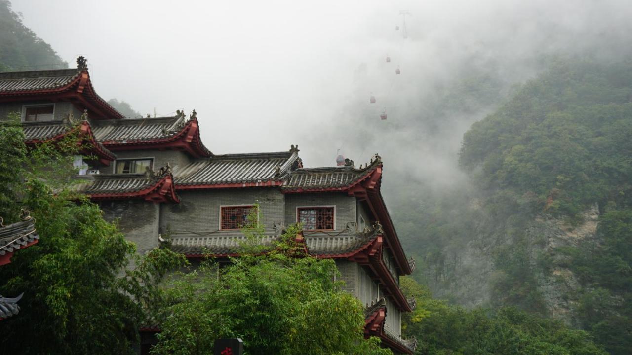 Huanlesong Youth Hostel Wuhan Esterno foto