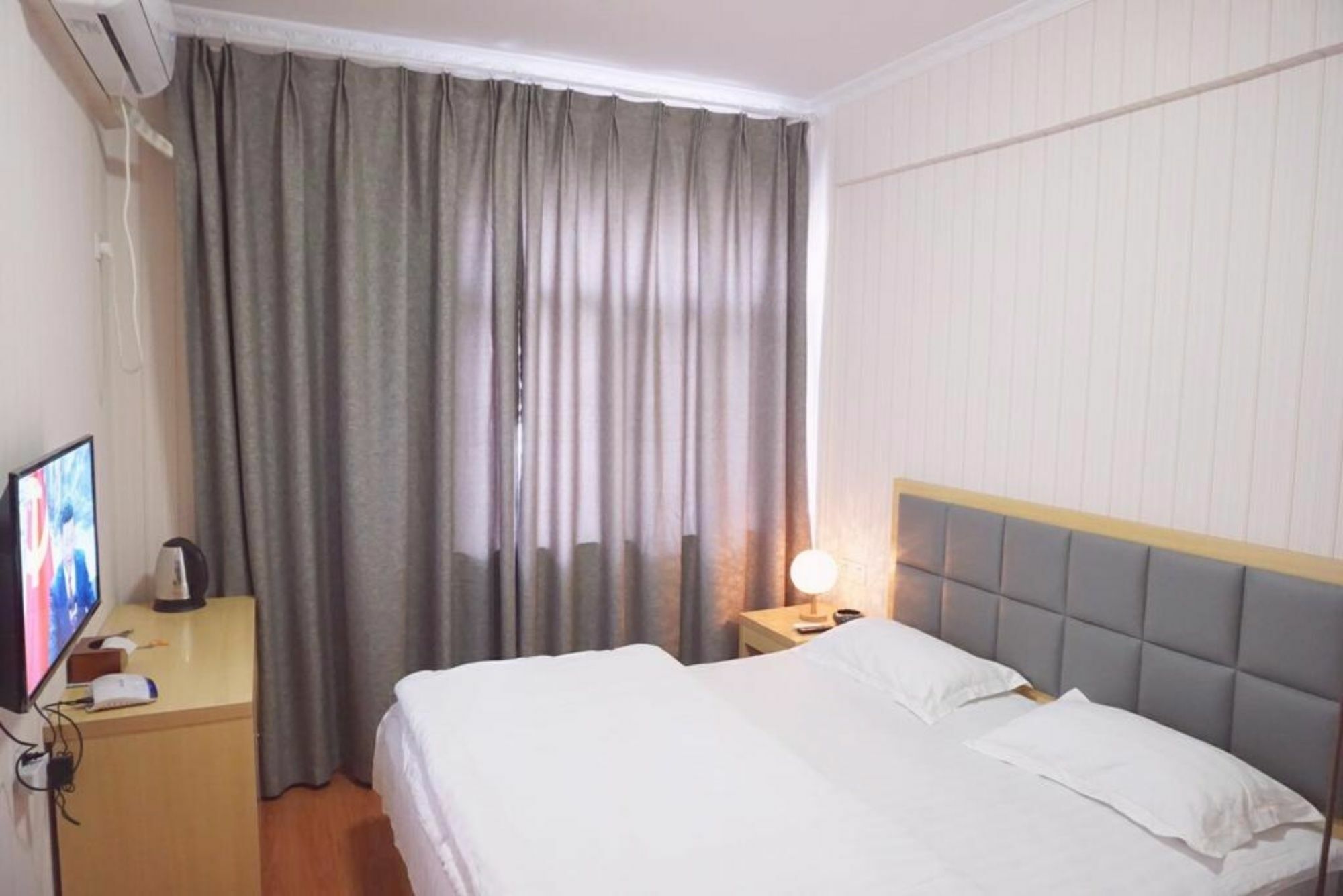 Huanlesong Youth Hostel Wuhan Esterno foto