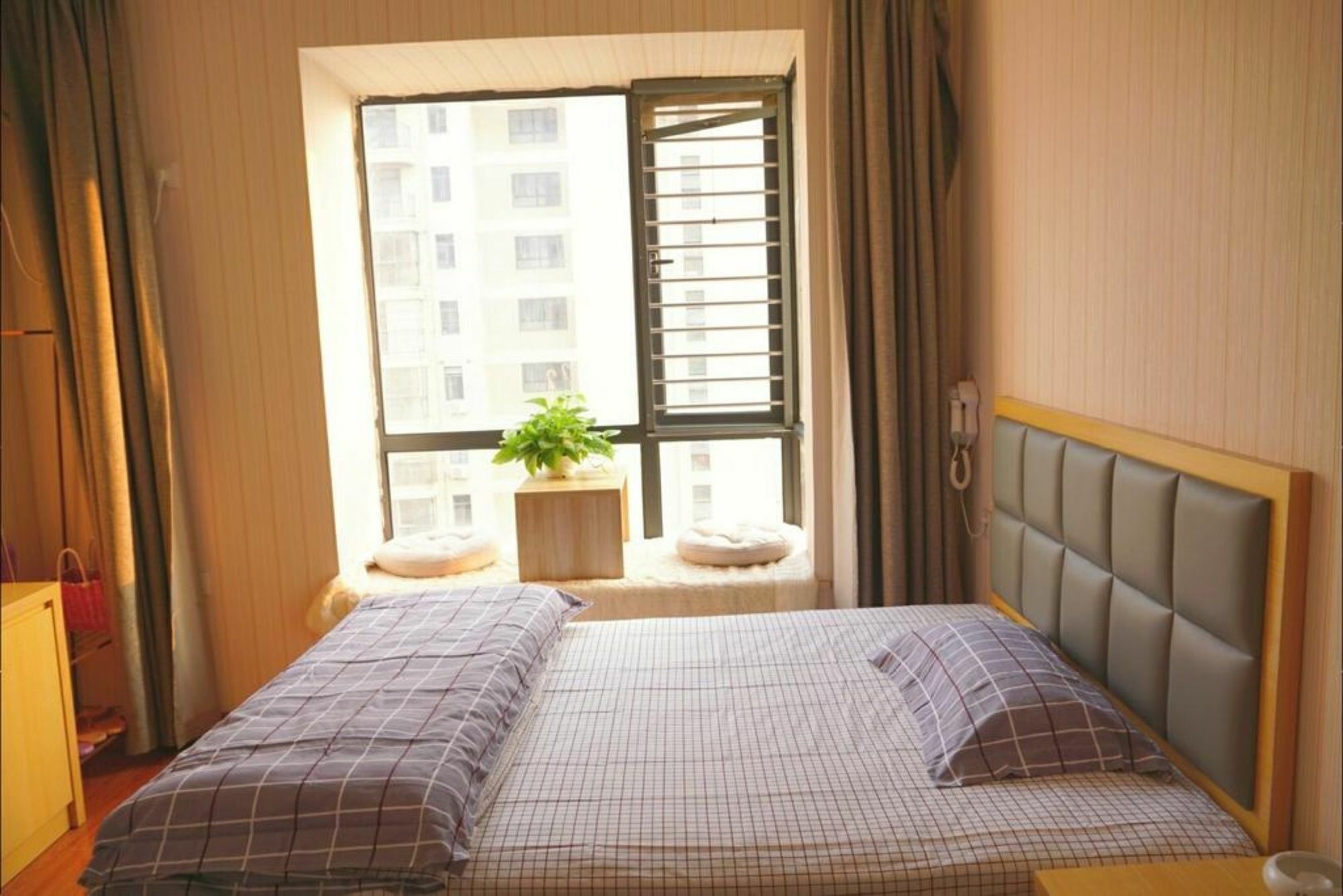 Huanlesong Youth Hostel Wuhan Esterno foto