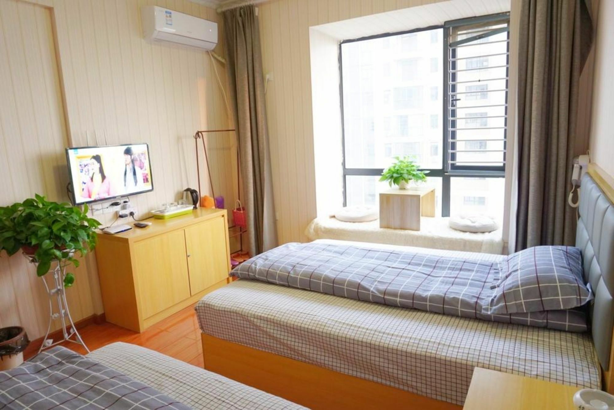Huanlesong Youth Hostel Wuhan Esterno foto